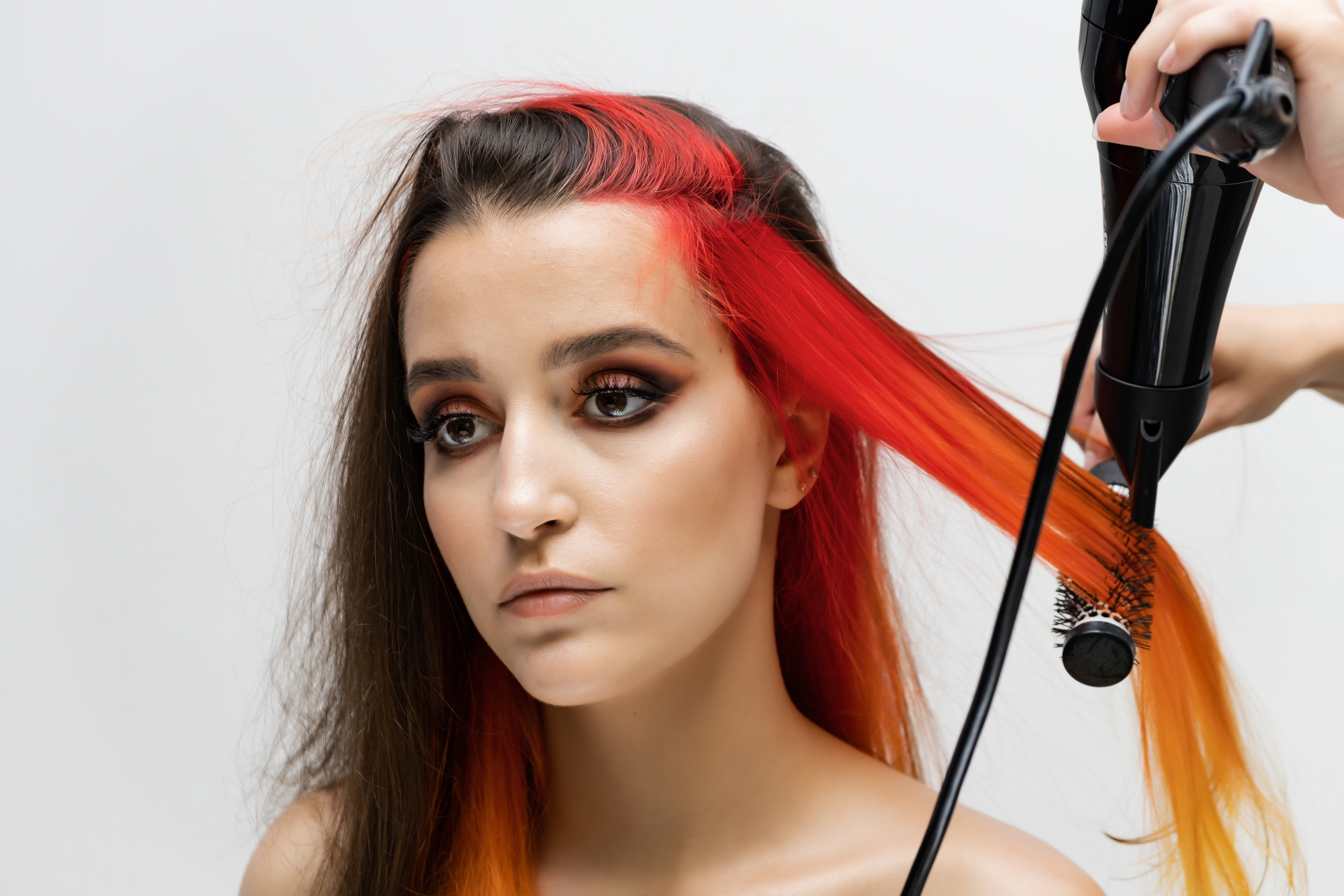 can you dye synthetic hair with hair dye